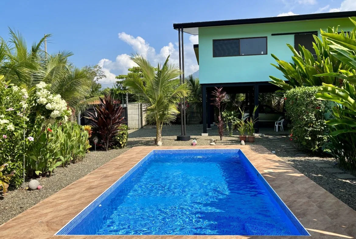 PROPERTY WITH TWO BEDROOM AND MOUNTAIN VIEWS, IN  UVITA – 0.27 ACRES, photo 2