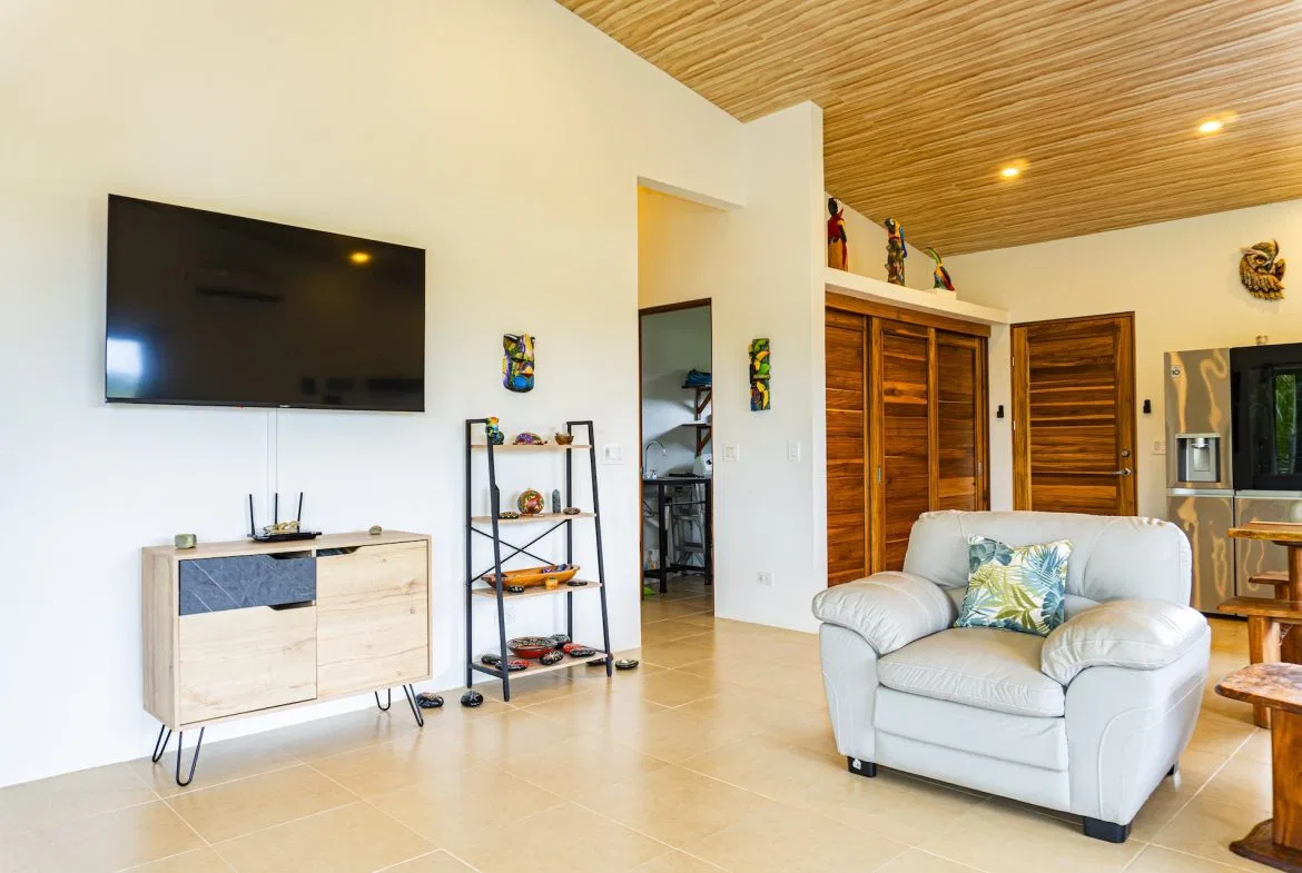 PROPERTY WITH TWO BEDROOM AND MOUNTAIN VIEWS, IN  UVITA – 0.27 ACRES, photo 16