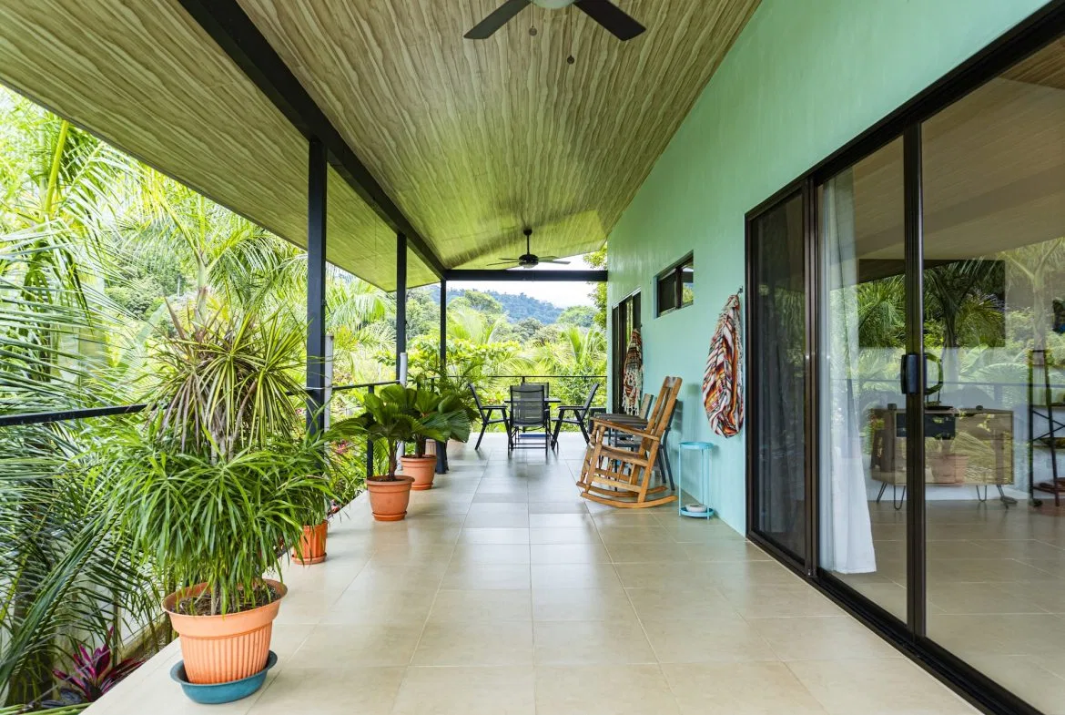 PROPERTY WITH TWO BEDROOM AND MOUNTAIN VIEWS, IN  UVITA – 0.27 ACRES, photo 4