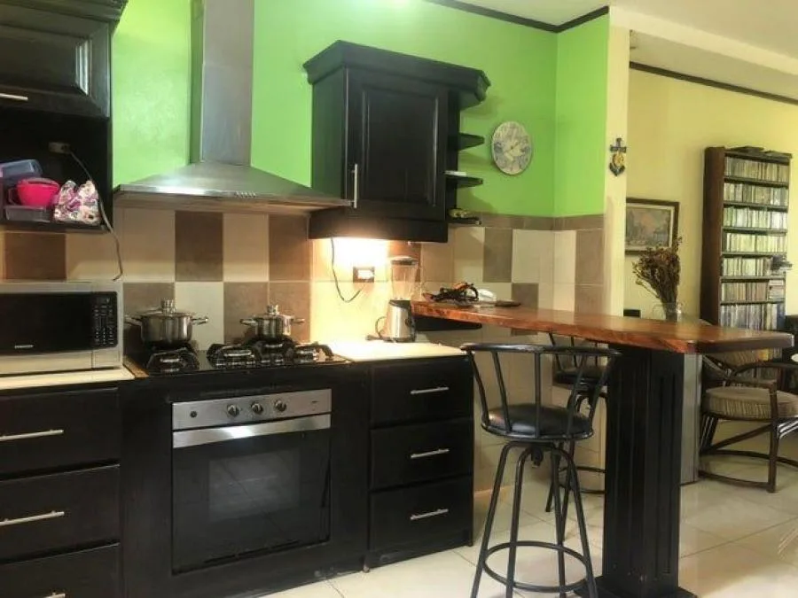 Venta de casa en condominio de Mata de plátano - Venta en Goicoechea, photo 10