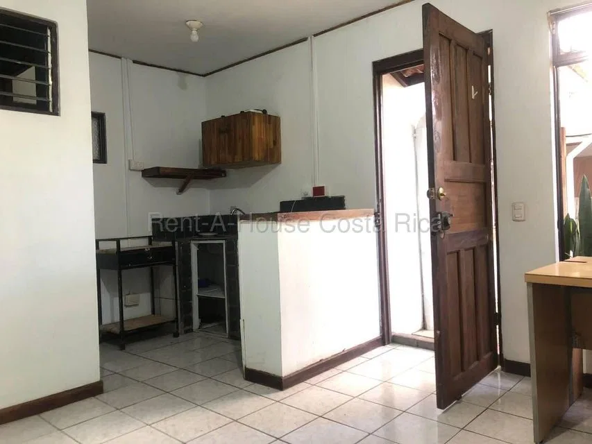 Venta de PROPIEDAD AMUEBLADA en Montes de Oca-San Rafael. RAH 27-334 - Venta en Montes de Oca, photo 2