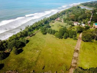 Lote titulado 1: Parcela de desarrollo privilegiada en el centro de la ciudad de Dominical, photo 10