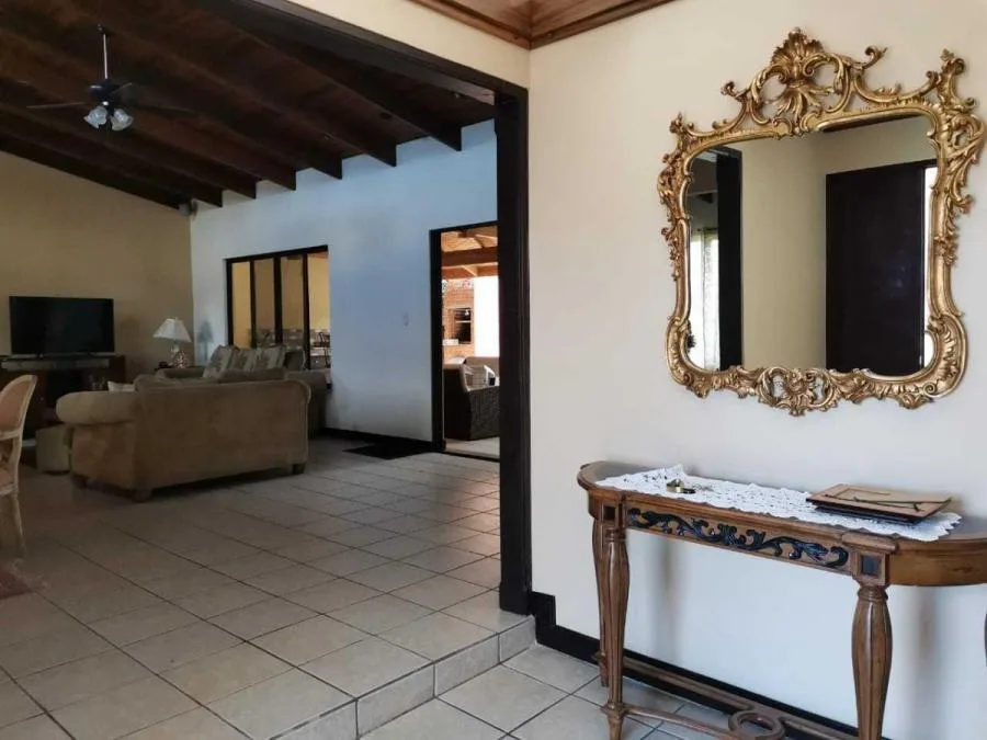 Venta de Casa Curridabat Lomas Ayarco ( JR ) - Venta en Curridabat, photo 14