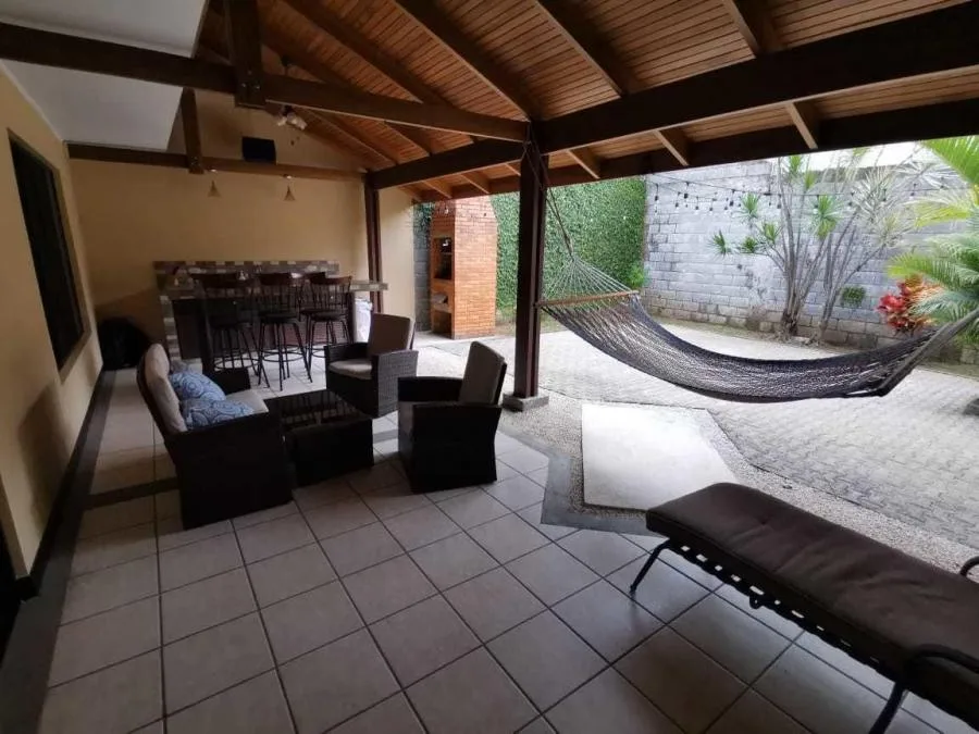 Venta de Casa Curridabat Lomas Ayarco ( JR ) - Venta en Curridabat, photo 15