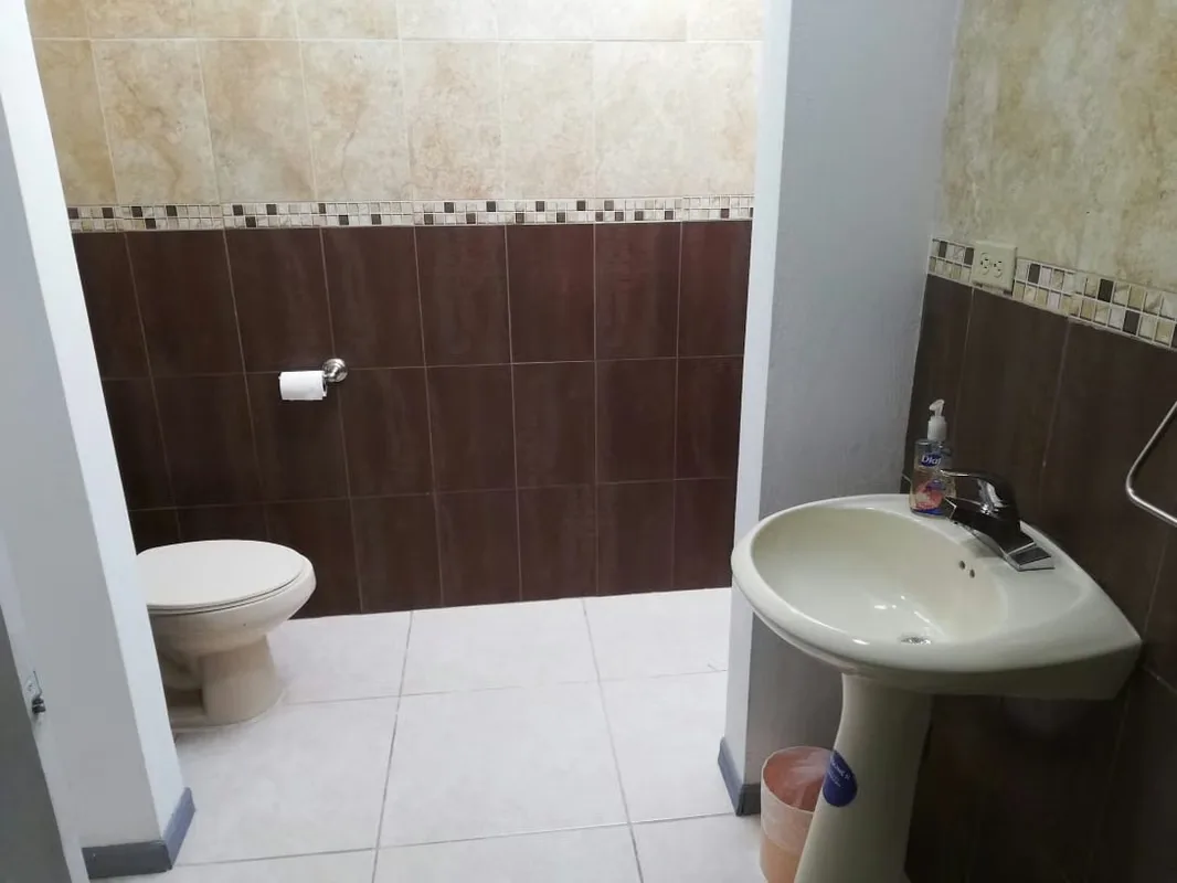 MA Asesoría vende propiedad con Uso de Suelo Residencial y Comercial en Sabanilla de Montes de Oca, con 2 locales comerciales y tres viviendas, con ocupación plena y excelente ..., photo 13