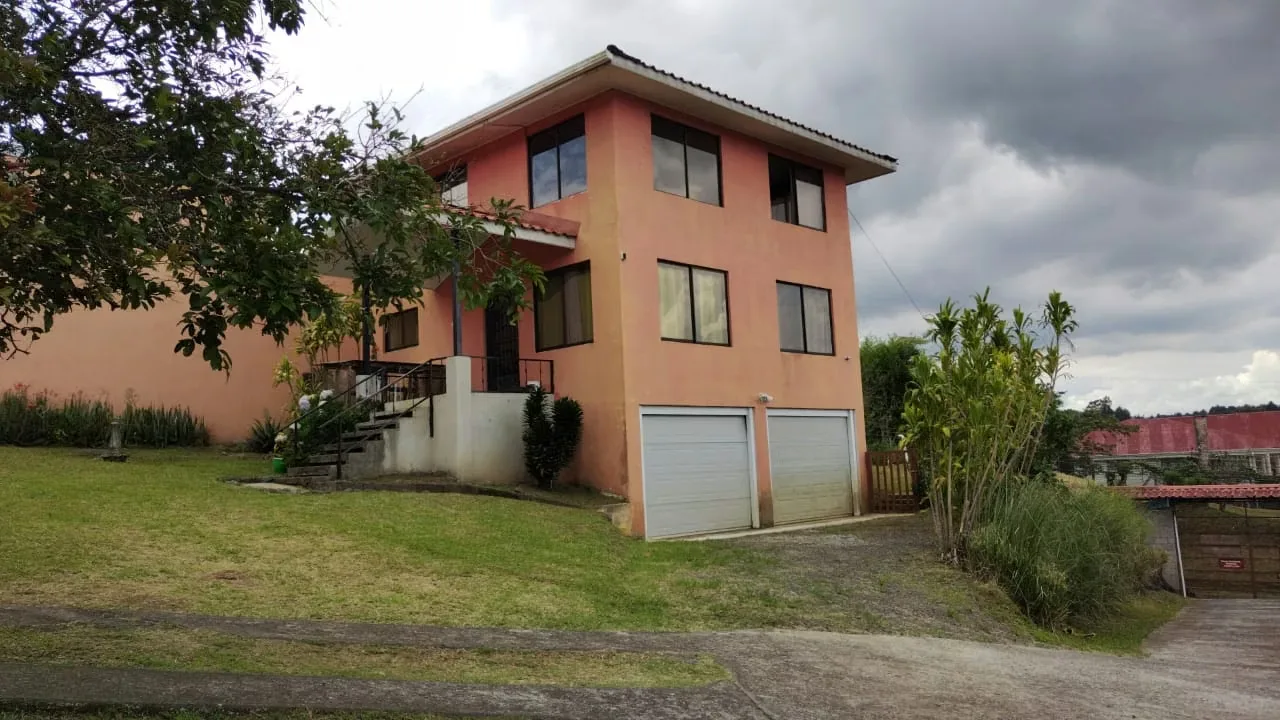 Quinta con 4 Casas en San Isidro de Heredia, Heredia, photo 3