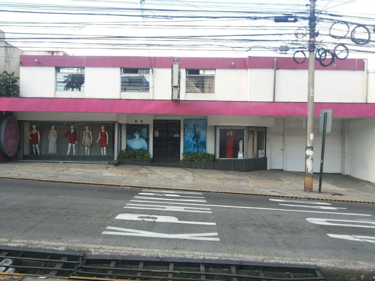 Vendo Propiedad cerca del paseo colón