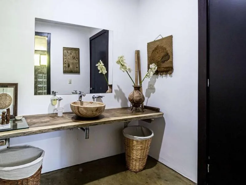 6 Bed Single Family Homes For Sale in Turrubares, photo 11