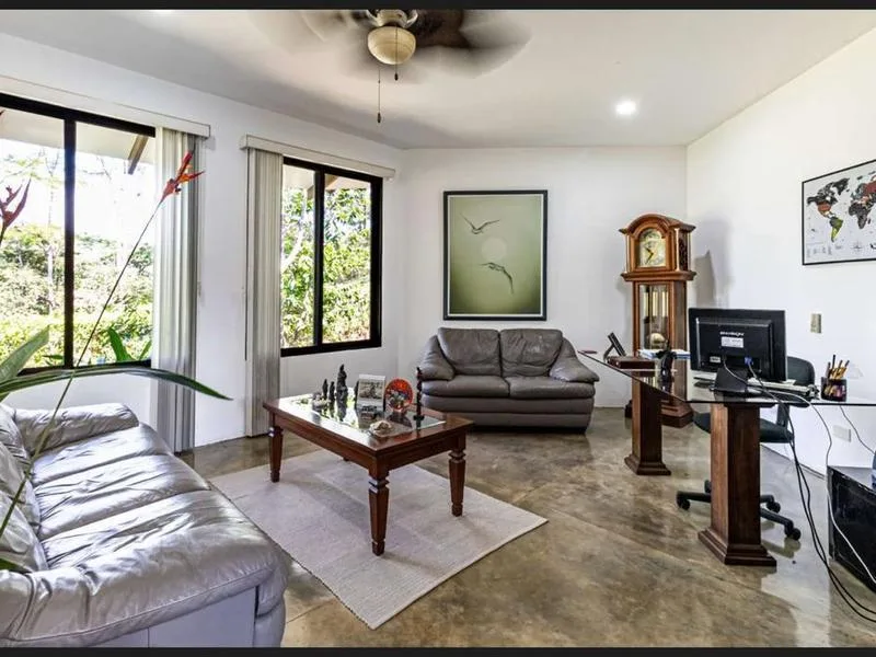 6 Bed Single Family Homes For Sale in Turrubares, photo 4