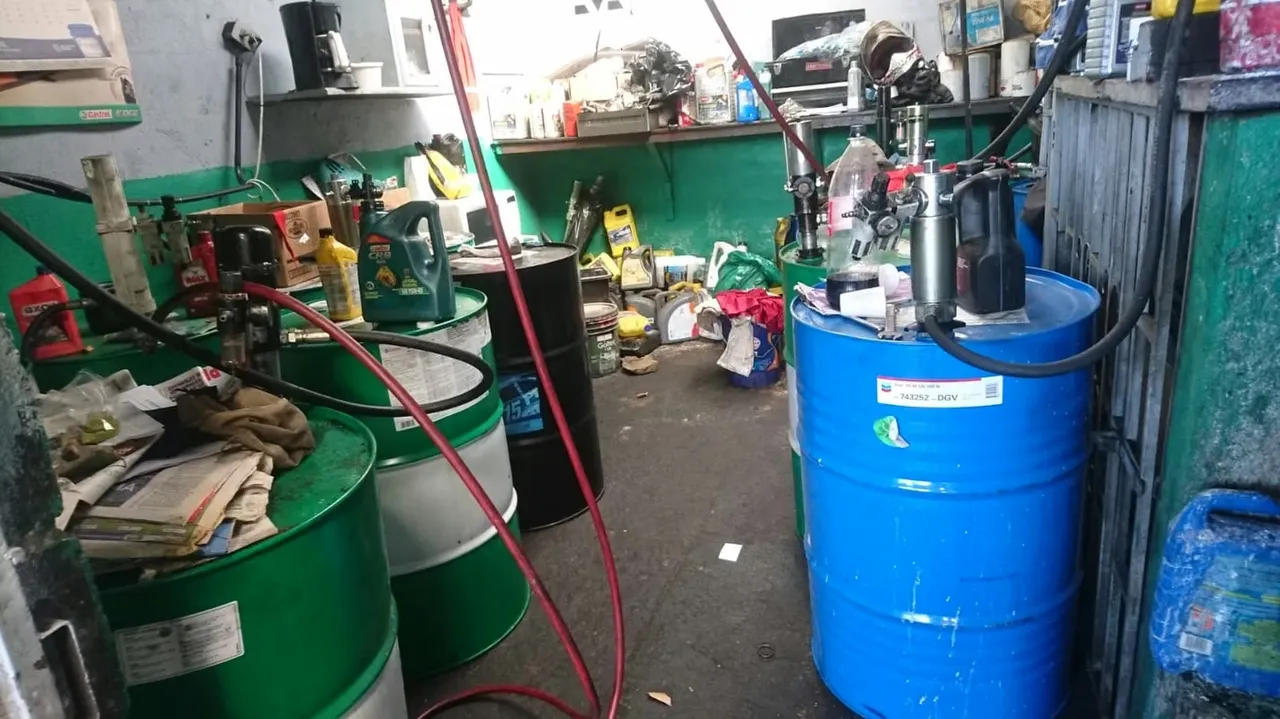 For sale is a renowned lubrication center on Guacamaya Desamparados Route 209 with over 30 years of experience in the business. Located in an excellent location with a steady clientele ..., photo 4