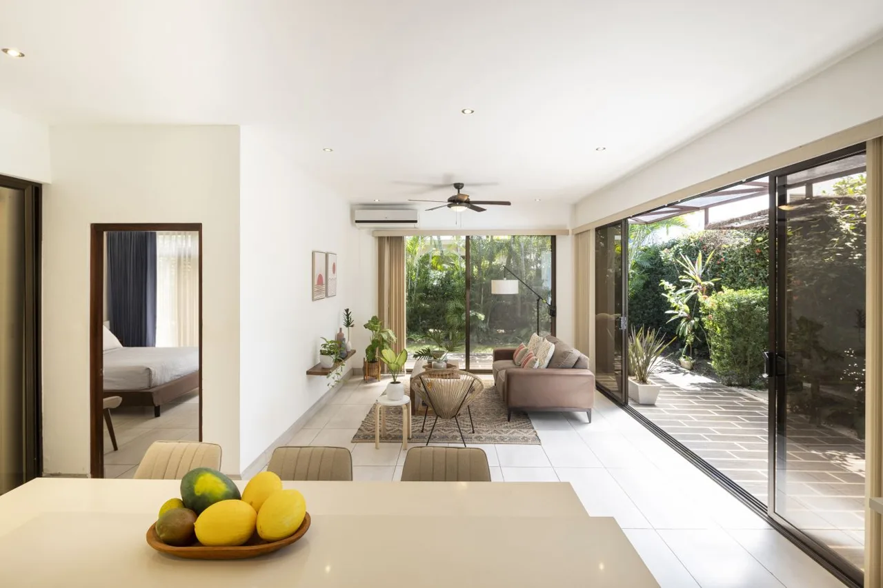 Modern 3-Bedroom Villa with Pool &amp; Terrace – Just Steps from Bejuco Beach, photo 12