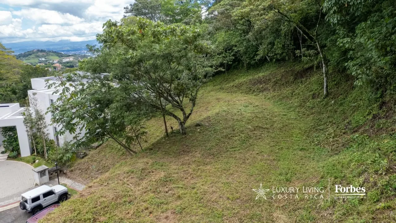 Este lote de 1.266 m² ubicado dentro del exclusivo condominio Cerro Real, en el distrito de San Rafael de Escazú, representa una oportunidad privilegiada para quienes desean construir ..., photo 10