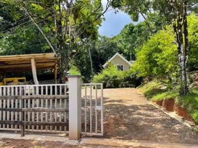 Casa de lujo con vista al mar y elegantes cabañas frente al río, photo 10