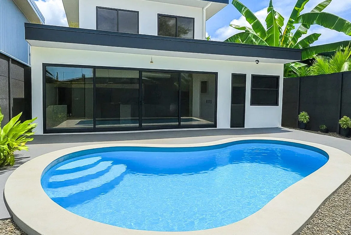 PROPERTY WITH THREE BEDROOMS AND POOL, IN UVITA – 0.07 ACRES, photo 2