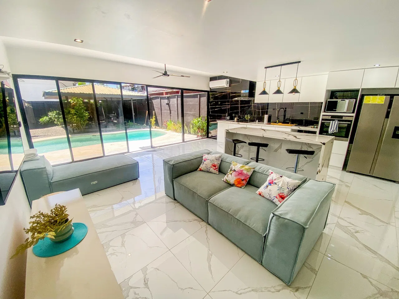 PROPERTY WITH THREE BEDROOMS AND POOL, IN UVITA – 0.07 ACRES, photo 7