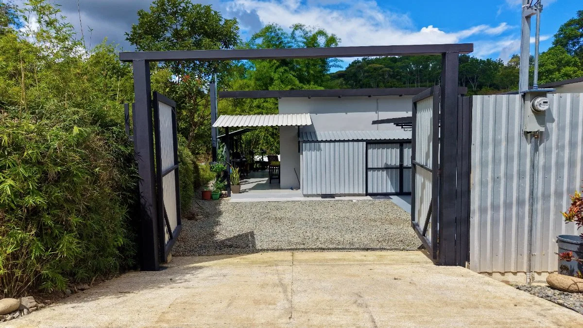 SE VENDE CASA MODERNA TOTALMENTE AMOBLADA EN VILLA NUEVA DE PEDREGOSO CON JACUZZI PREMIUM - Venta en Pérez Zeledón, photo 19