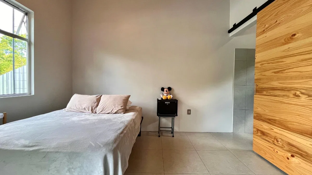 SE VENDE CASA MODERNA TOTALMENTE AMOBLADA EN VILLA NUEVA DE PEDREGOSO CON JACUZZI PREMIUM - Venta en Pérez Zeledón, photo 5