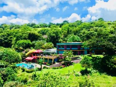 Hotel y Cerveceria