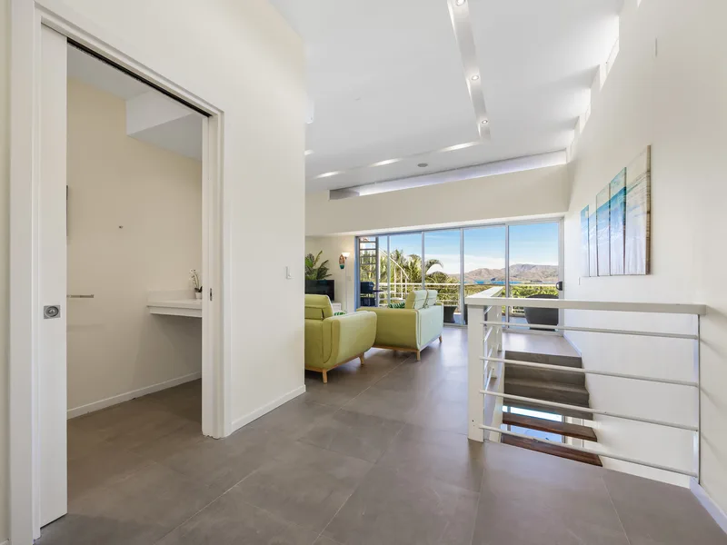 3 Bed Single Family Homes For Sale in Playa Flamingo, photo 12