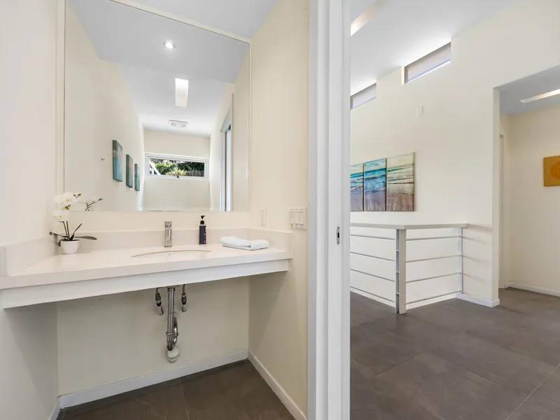 3 Bed Single Family Homes For Sale in Playa Flamingo, photo 10