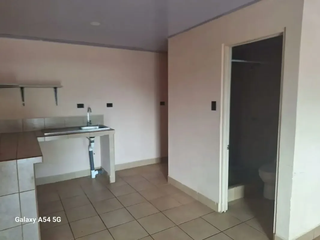 Apartment complex recently remodeled 100%. The property consists of 10 individual apartments, which are rented entirely on a long-term basis, generating attractive returns for ..., photo 11