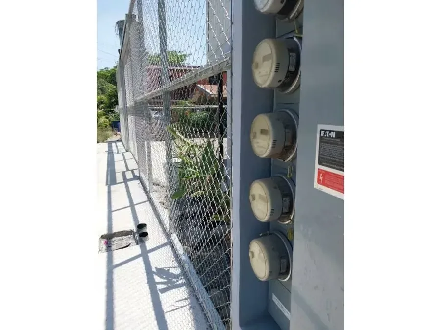 Apartment complex recently remodeled 100%. The property consists of 10 individual apartments, which are rented entirely on a long-term basis, generating attractive returns for ..., photo 10