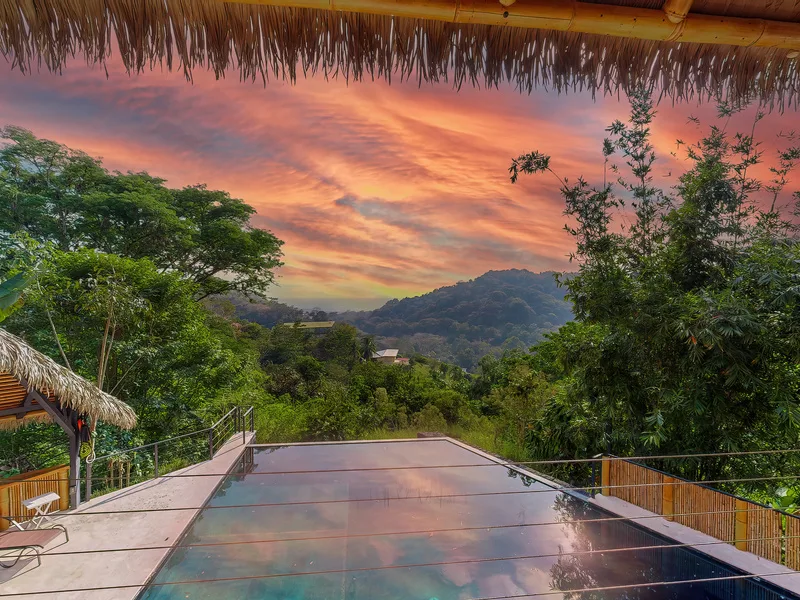 4 Bed Single Family Homes For Sale in Dominical, photo 11