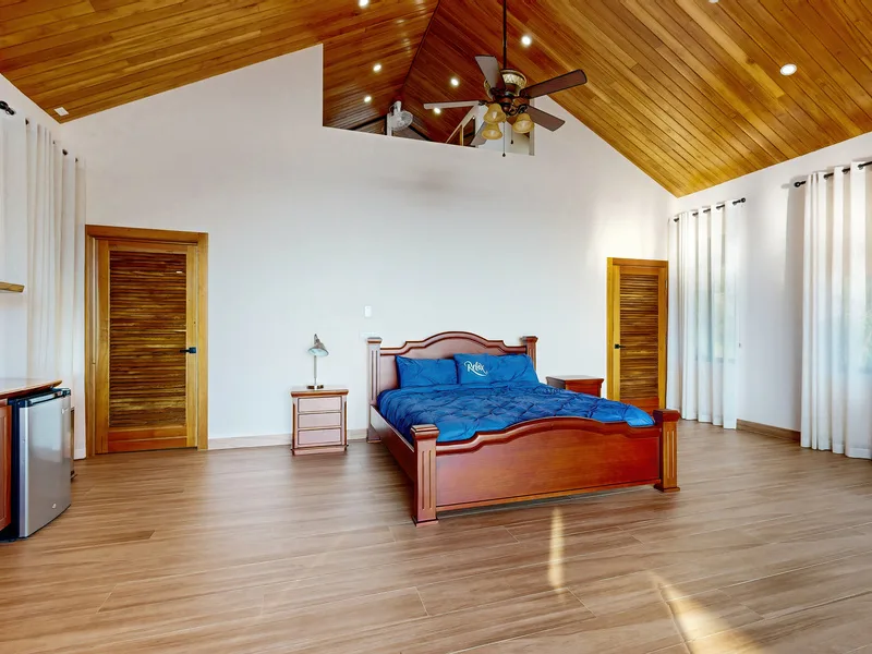 4 Bed Single Family Homes For Sale in Dominical, photo 12