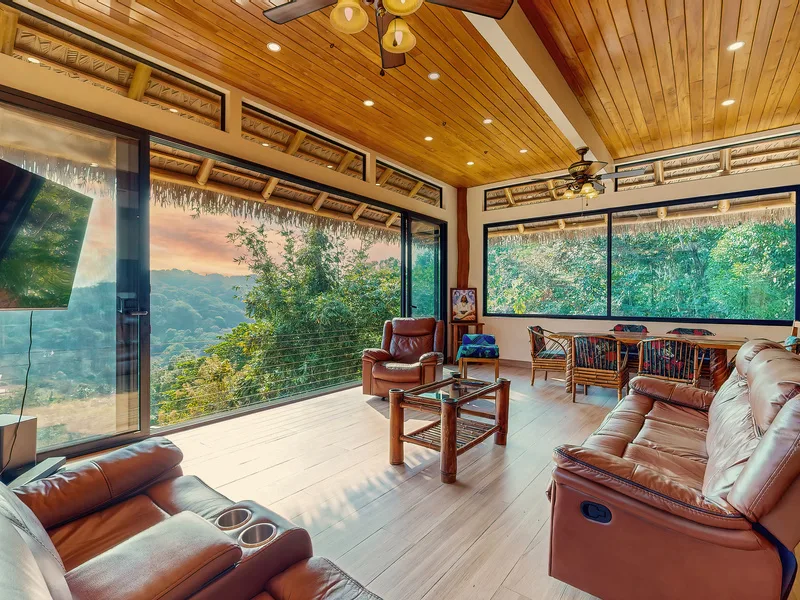 4 Bed Single Family Homes For Sale in Dominical, photo 4