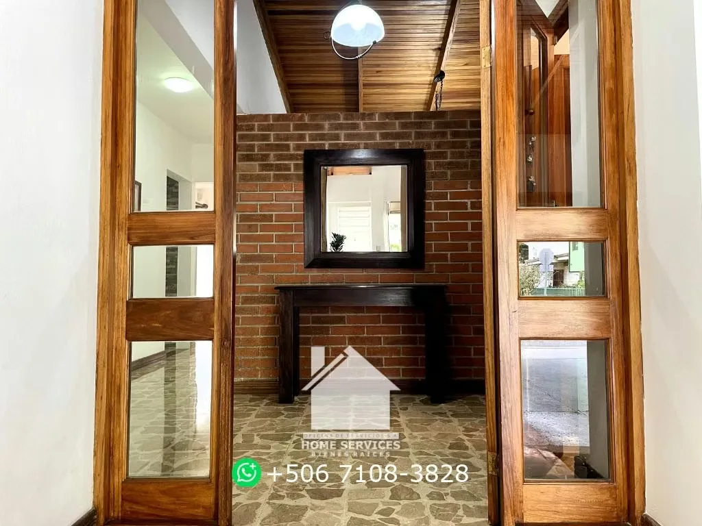 FOR SALE! 3-Bedroom House, Gated Community – Curridabat., photo 2