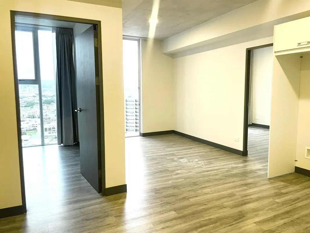 APARTMENT FOR SALE IN SECRT SABANA INCREDIBLE VIEWS, photo 4
