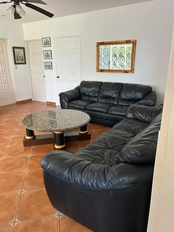 Apartamento amoblado en alquiler, Alto de Las Palomas, con terraza y jardín, photo 6