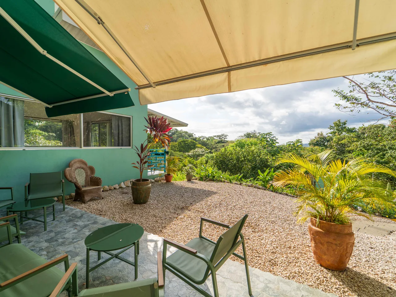 Casa Nube Compound - 5BR Main Home plus 3BR Guest Home, photo 5