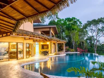The Monkey Ranch: An Exquisite Oceanview Retreat Estate in Costa Rica, photo 8
