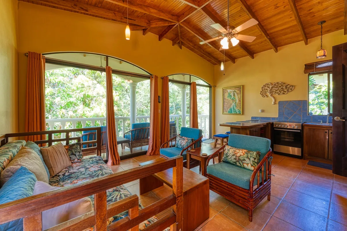 HOTEL PROPERTY WITH EIGHT BEDROOMS IN THE MOUNTAINS, IN TRES RIOS – 5.03 ACRES, photo 13