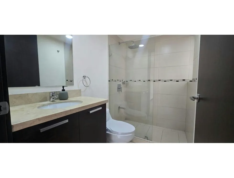 Como asesor inmobiliario, es un privilegio presentarles una propiedad que redefine el concepto de vida urbana y rendimiento financiero. Ubicado estratégicamente en la zona de ..., photo 10
