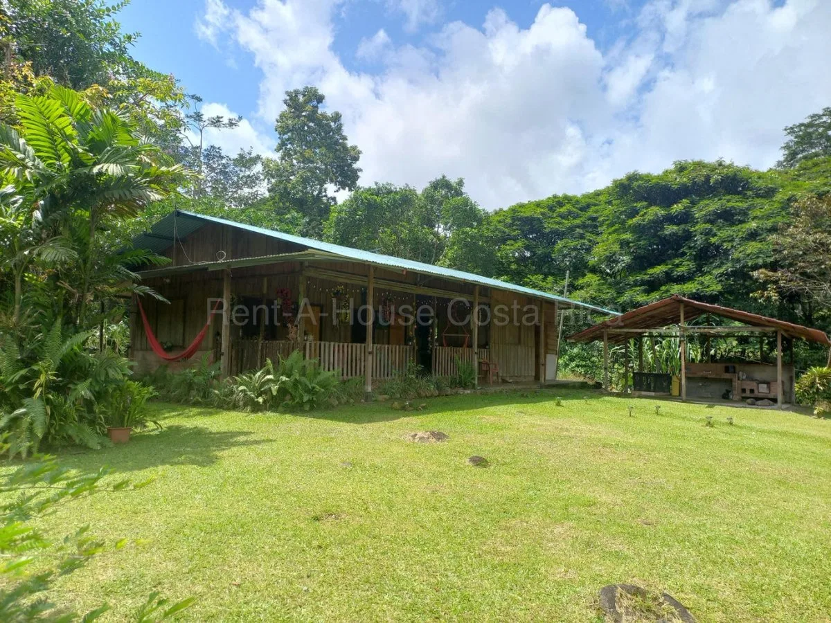 Venta quinta con cabaña, rancho y entorno natural #26-2237 GS - Venta en Pococí