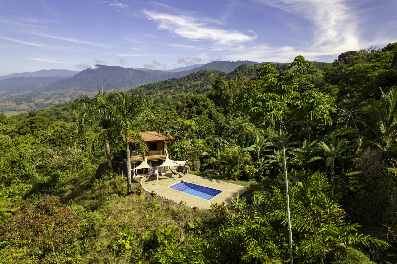 PROPERTY WITH MANICURED LANDSCAPED , OCEAN AND VALLEY VIEW PLUS SMALL HOUSE , CABIN AND STUDIO – 4.72 ACRES