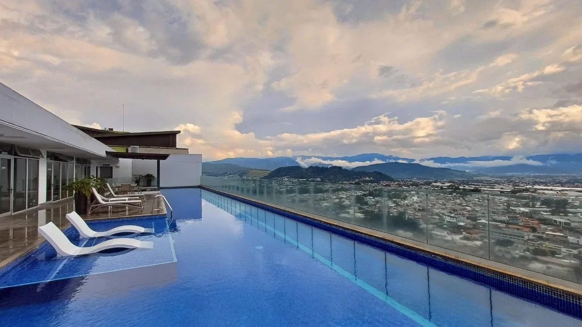 Se vende apartamento en Granadilla Curridabat 26-1363 - Venta en Curridabat