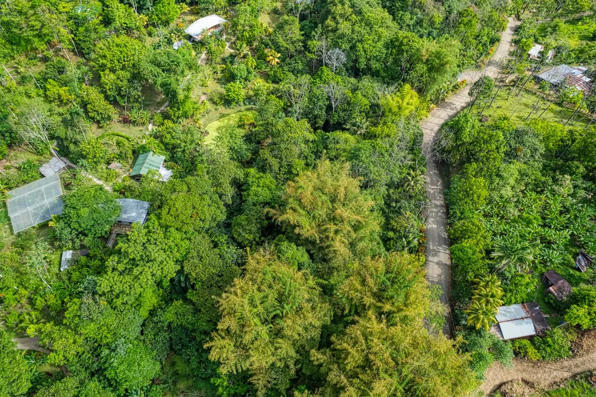 COMMERCIAL HOTEL PROPERTY WITH SIXTEEN BEDROOMS, IN LA TUMBAS TINAMASTES – 62 ACRES, photo 11