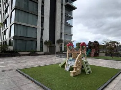 Apartamento Condominio Golfside / $215.000