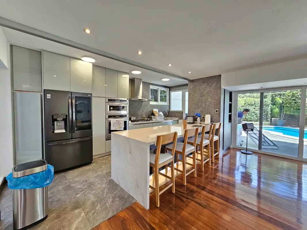 CASA EN VENTA INDEPENDIENTE LAURELES, ESCAZÚ