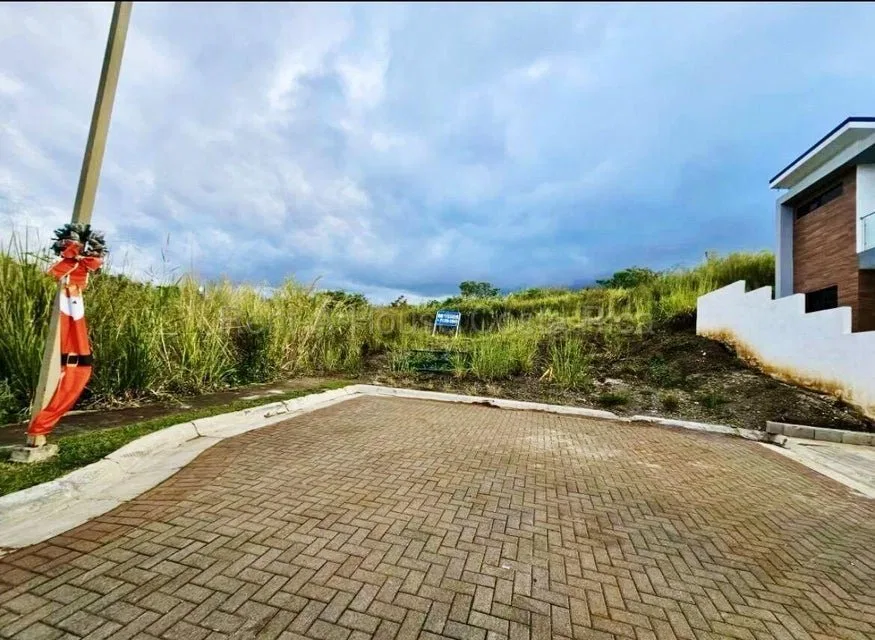 Venta de Lote en Bello Horizonte, Escazú. RAH 26-2079 - Venta en Escazú