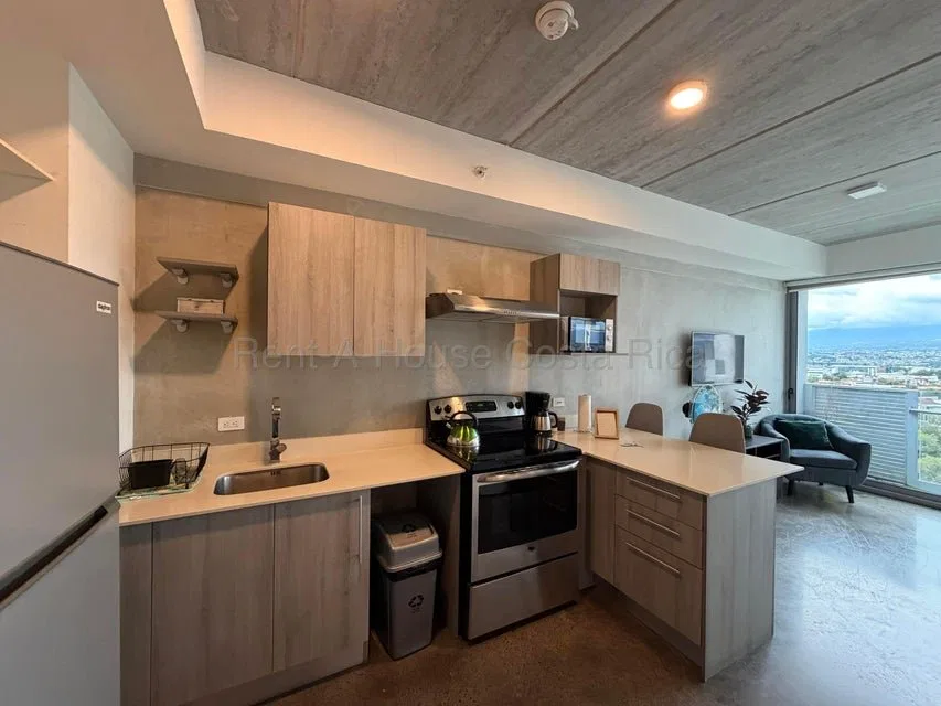 VENTA DE APARTAMENTO EN TORRE EN BARRIO ESCALANTE PBR - Venta en San José