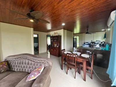Gran casa y propiedad con lote adicional lista para construir., photo 9