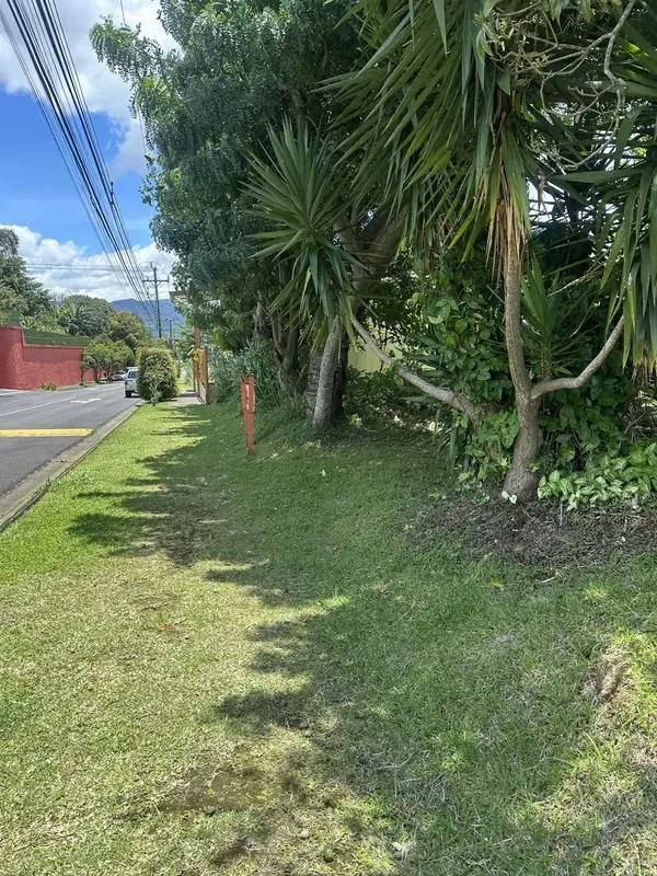 Land for sale in Curridabat, excellently located in a residential area., photo 2