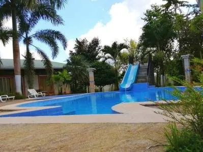 Venta de Propiedad uso mixto en  La Virgen de Sarapiquí