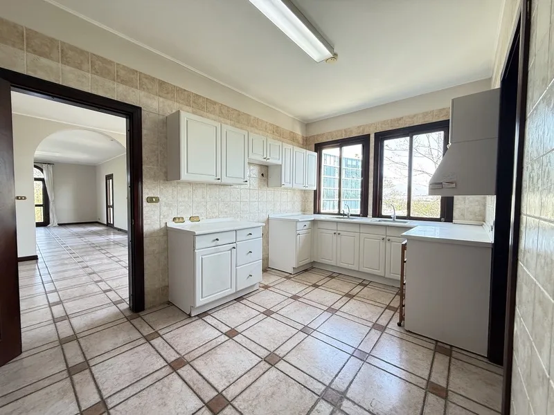 3 Bed Apartment For Sale in Escazu
