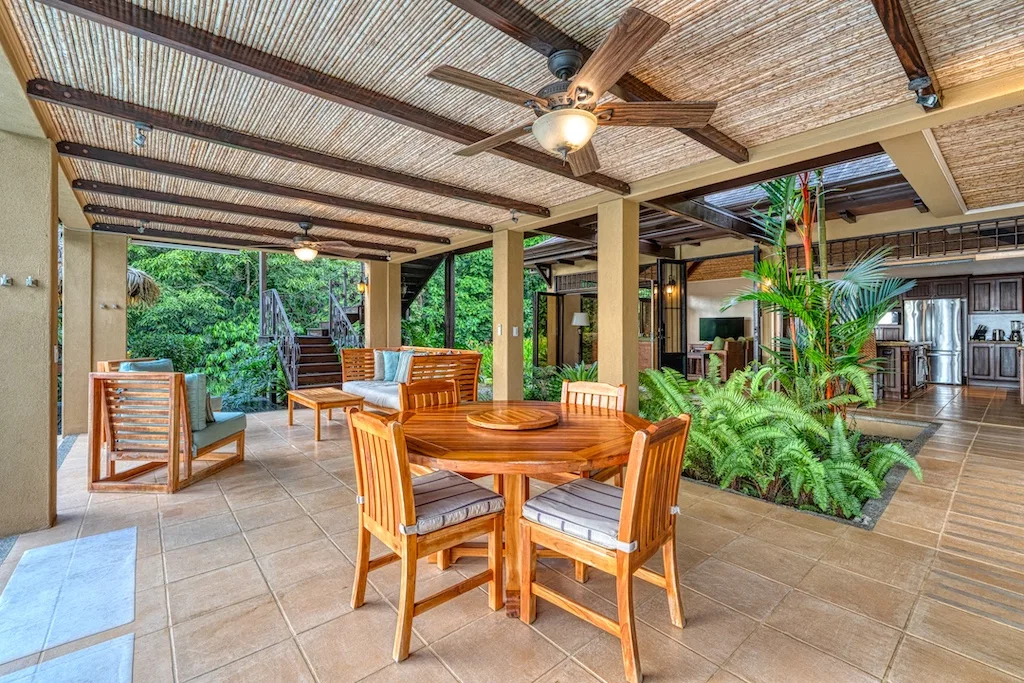 2 BEDROOM HOME WITH GREAT VIEWS AND POOL – 6.57 ACRES, photo 12