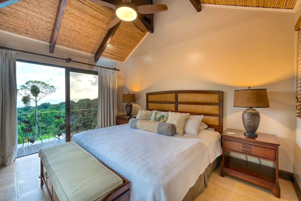 2 BEDROOM HOME WITH GREAT VIEWS AND POOL – 6.57 ACRES, photo 18